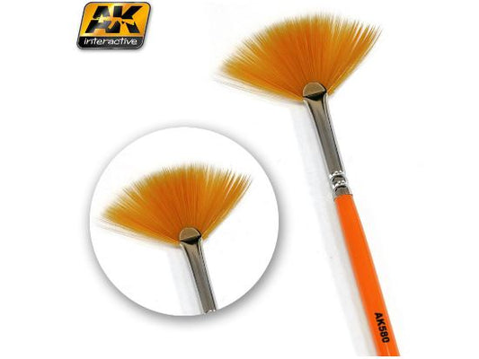 - AK Interactive - Weathering Brush - Fan Shape