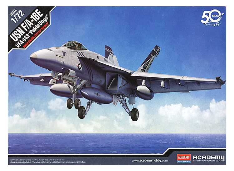 1/72 Academy - F/A-18E USN VFA-143 Pukin' Dogs