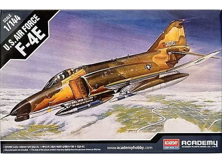 1/144 Academy - US Air Force F-4E