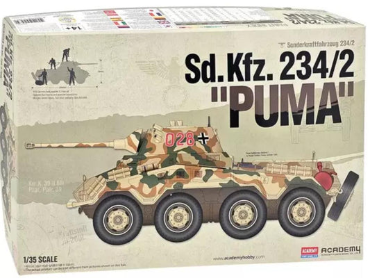 1/35 Academy - Sd.Kfz. 234/2 Puma w/Figures