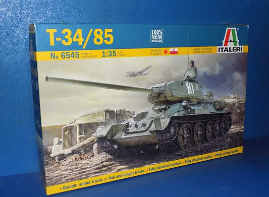 1/35 Italeri - T-34/85 w/Interior