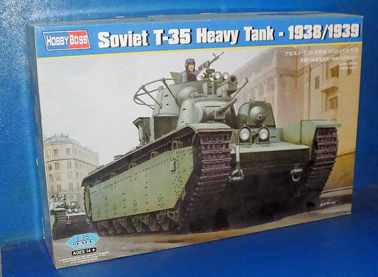 1/35 Hobbyboss - Soviet T-35 Heavy Tank 1938/39