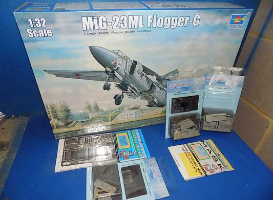 1/48 Trumpeter - Mig-23ML Flogger-G w/Extras