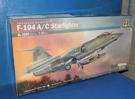 1/32 Italeri - F-104 A/C Starfighter