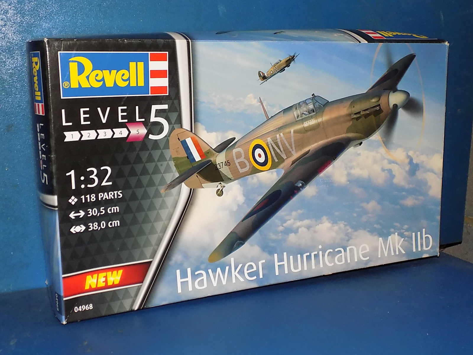 1/32 Revell - Hawker Huricane Mk.IIB