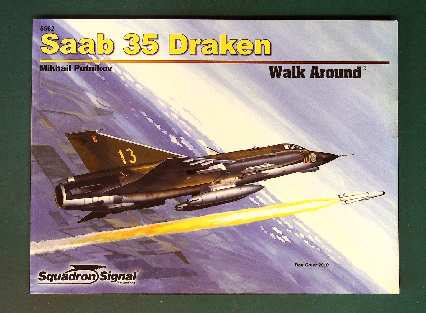  Squadron / Signal - 5562: SAAB 35 Draken - Walk Around