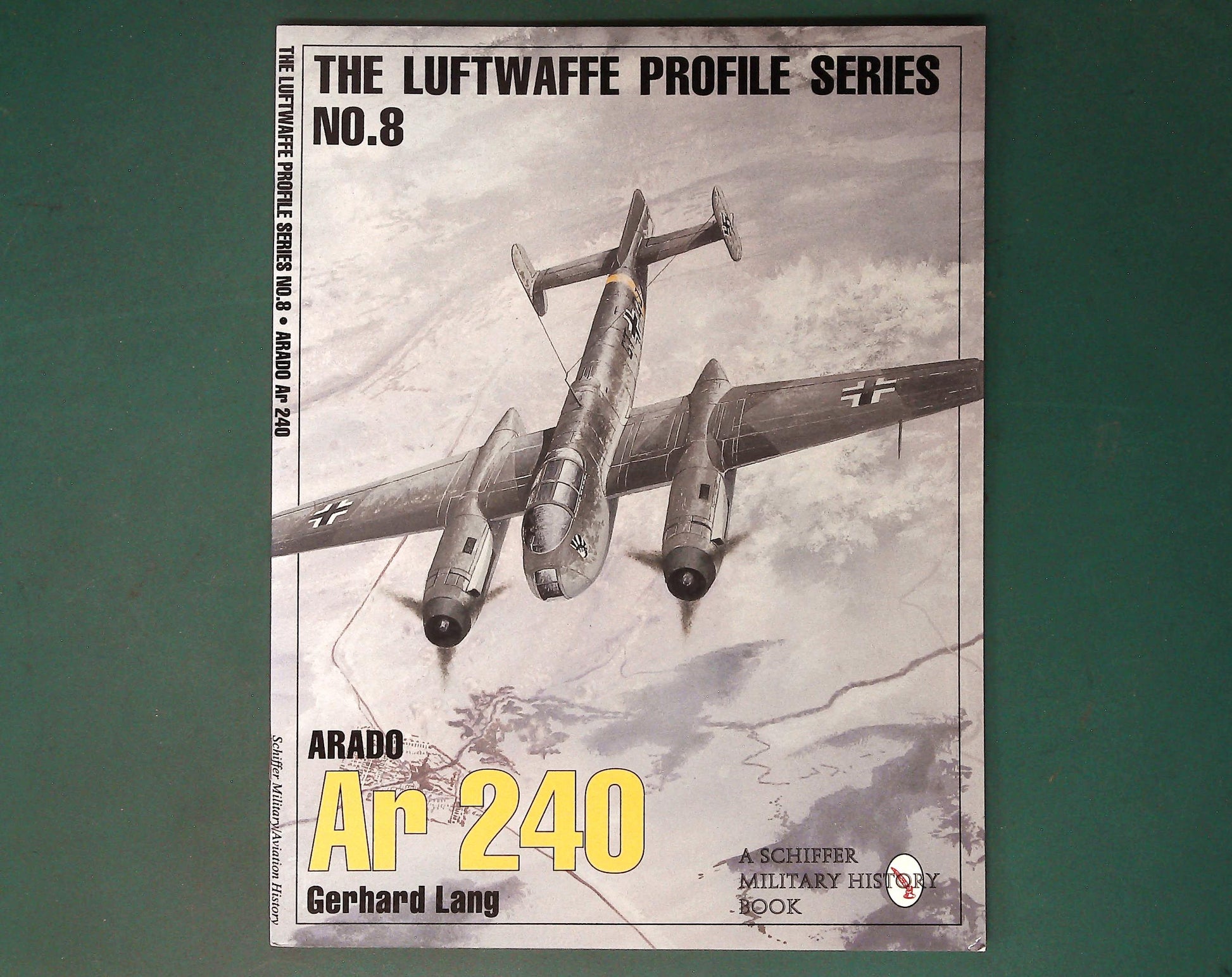  Schiffer - Luftwaffe Profile Series 8: Ar240