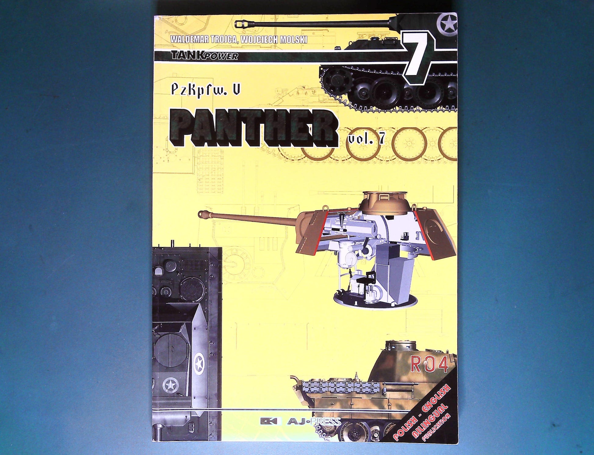  AJ Press - Tank Power 7: Panther Vol.7