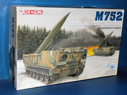 1/35 Dragon - M752 Ballistic Missile Launcher