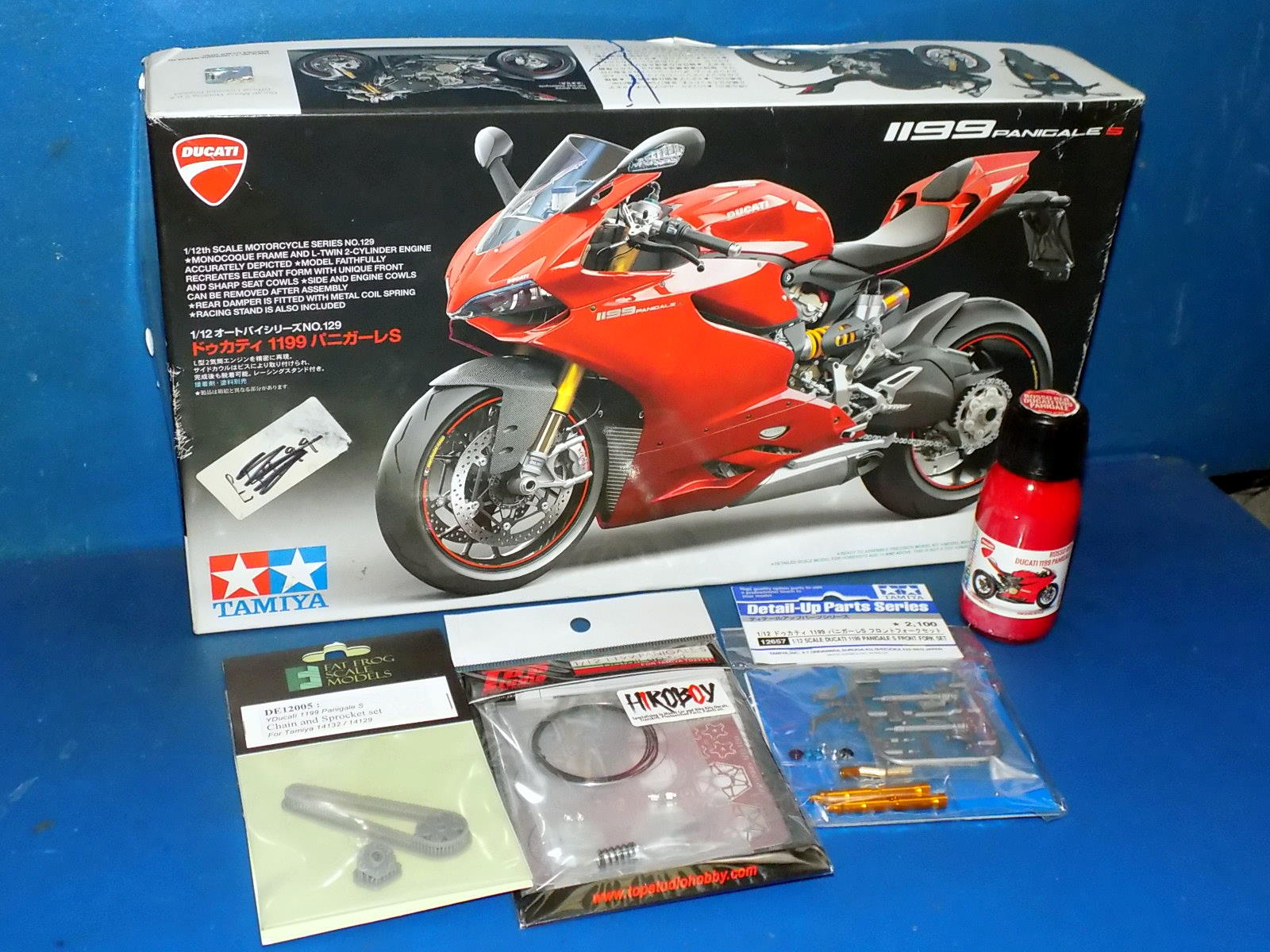 1/12 Tamiya - Ducati 1191 Panigale S w/Extras