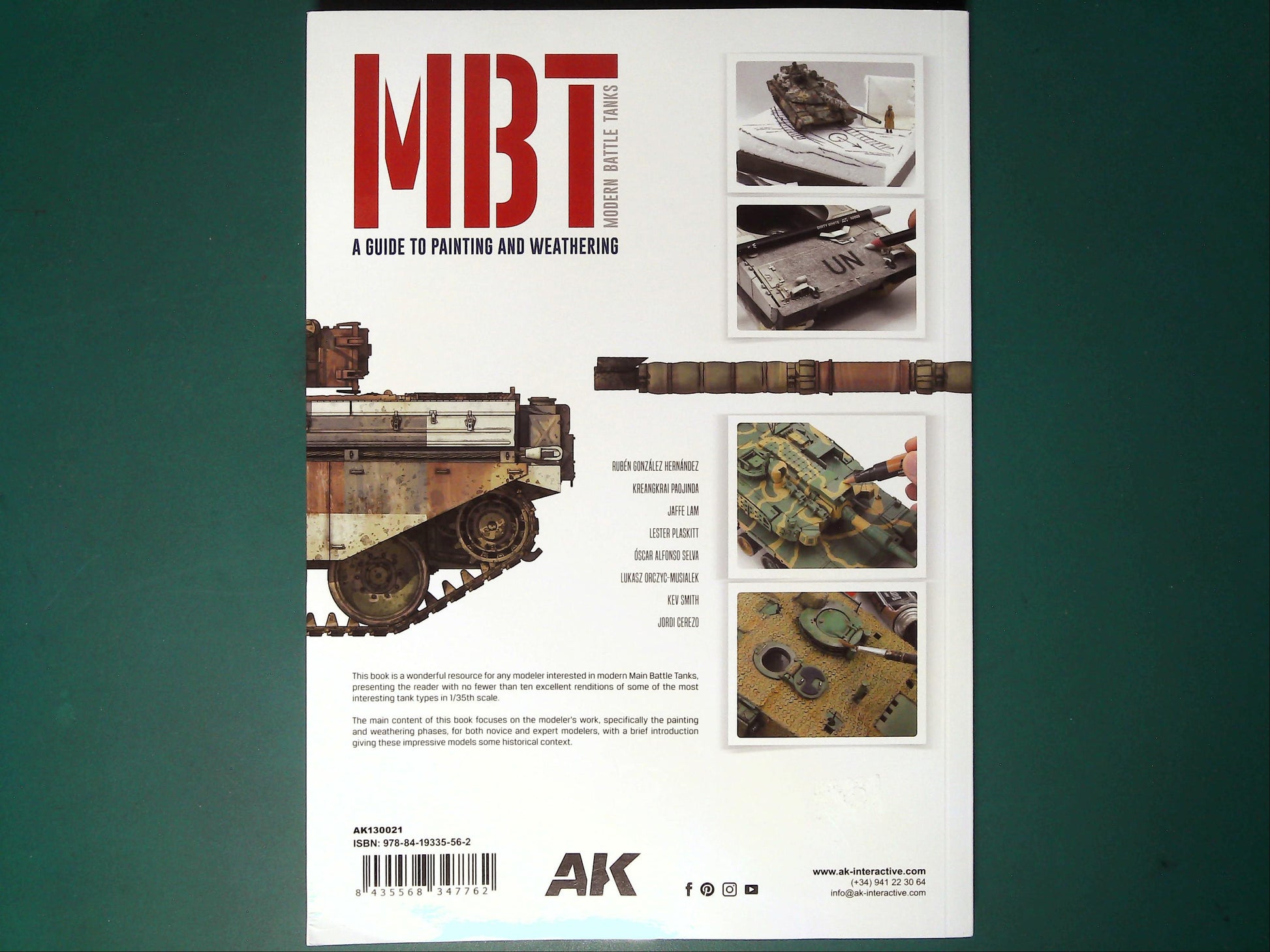  AK Interactive - MBT - A Guide to Weathering and Painting