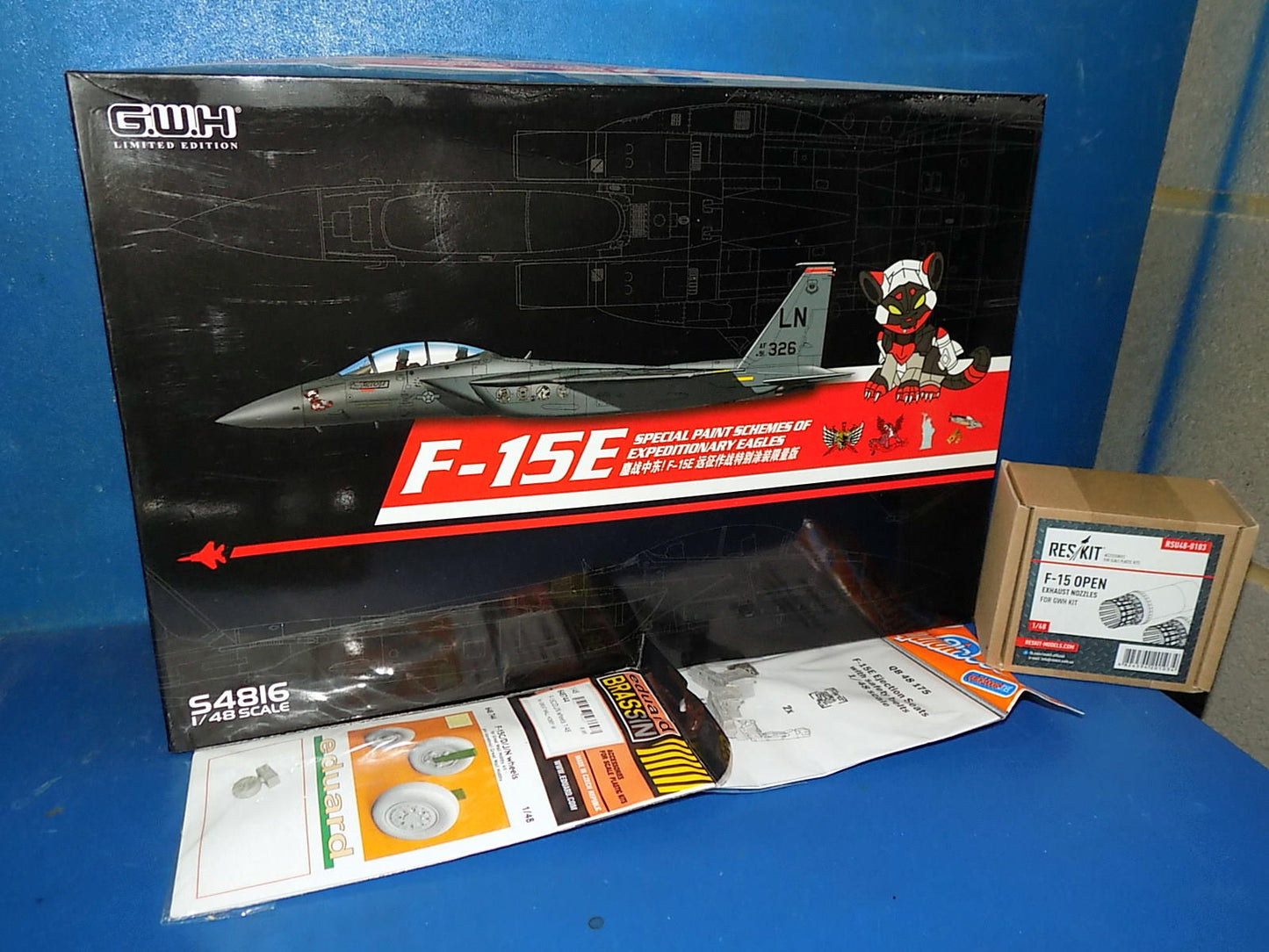 1/48 Great Wall Hobby - F-15E Special Paint Schemes w/Extras
