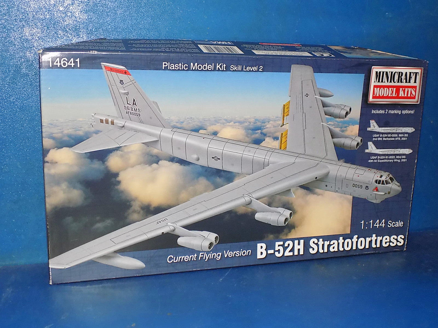 1/144 Minicraft - B-52H Stratofortress