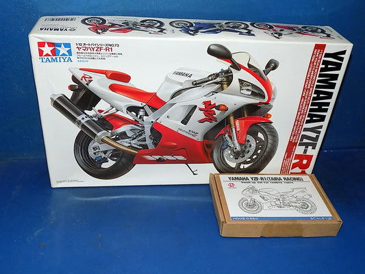 1/12 Tamiya - Yamaha YZF-R1 w/Extra