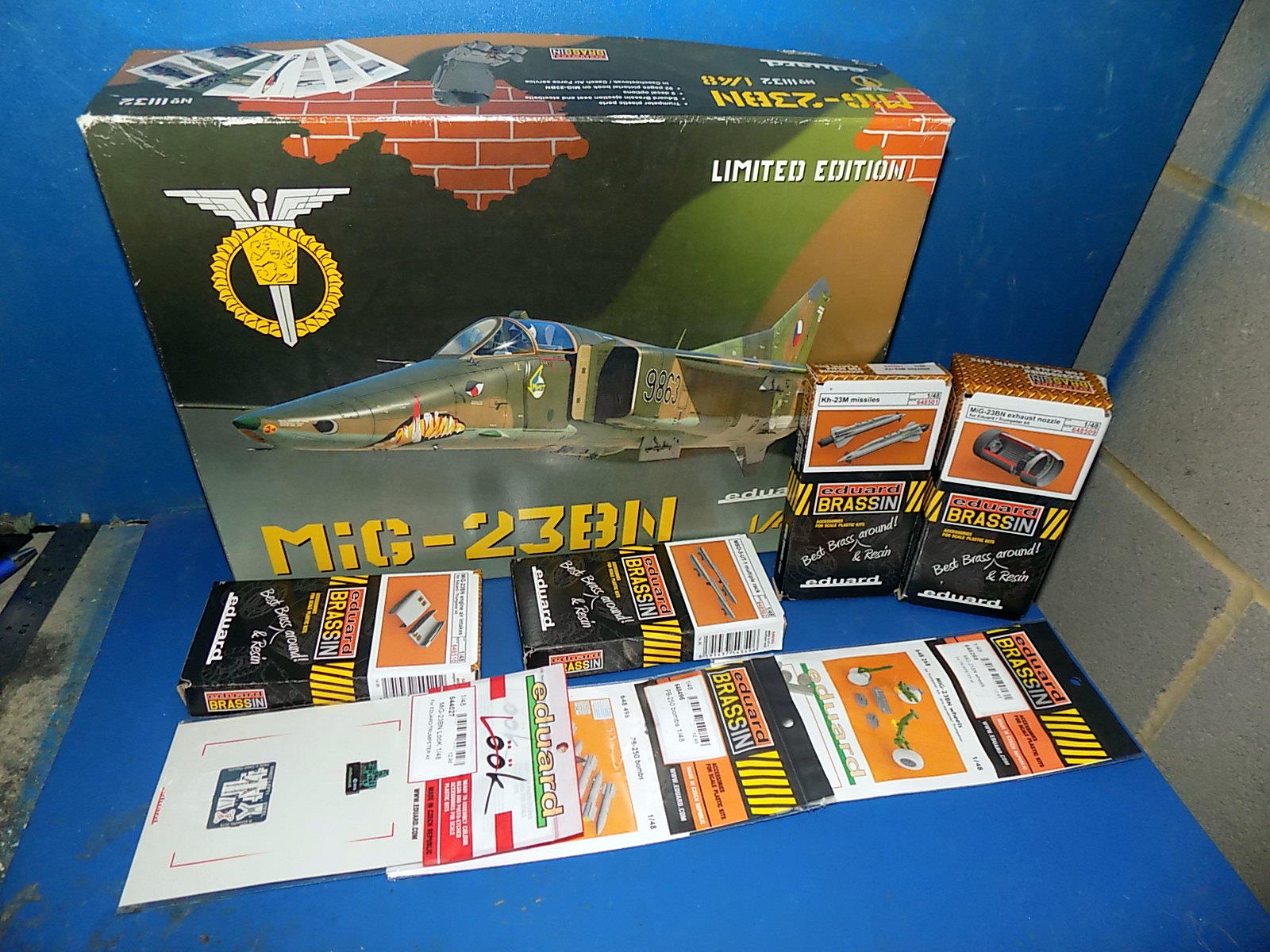 1/48 Edard - Mig-23BN w/Extras