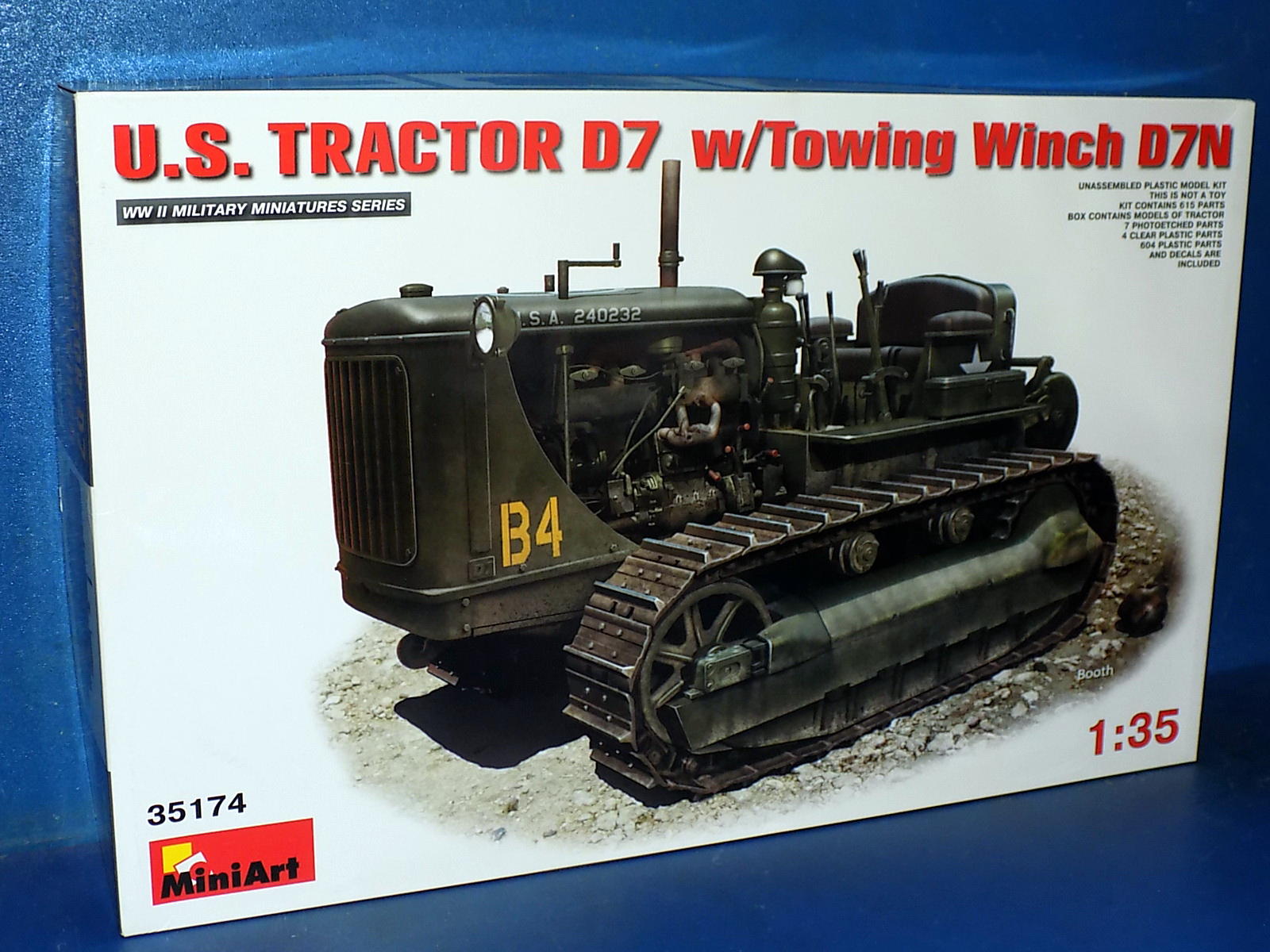 1/35 Miniart - US Tractor D7 w/Towing Winch