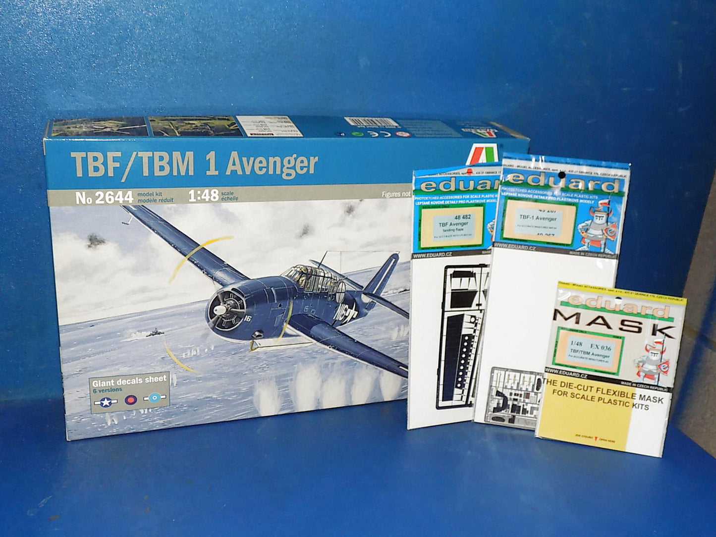 1/48 Italeri - TBF/TBM 1 Avenger w/Extras