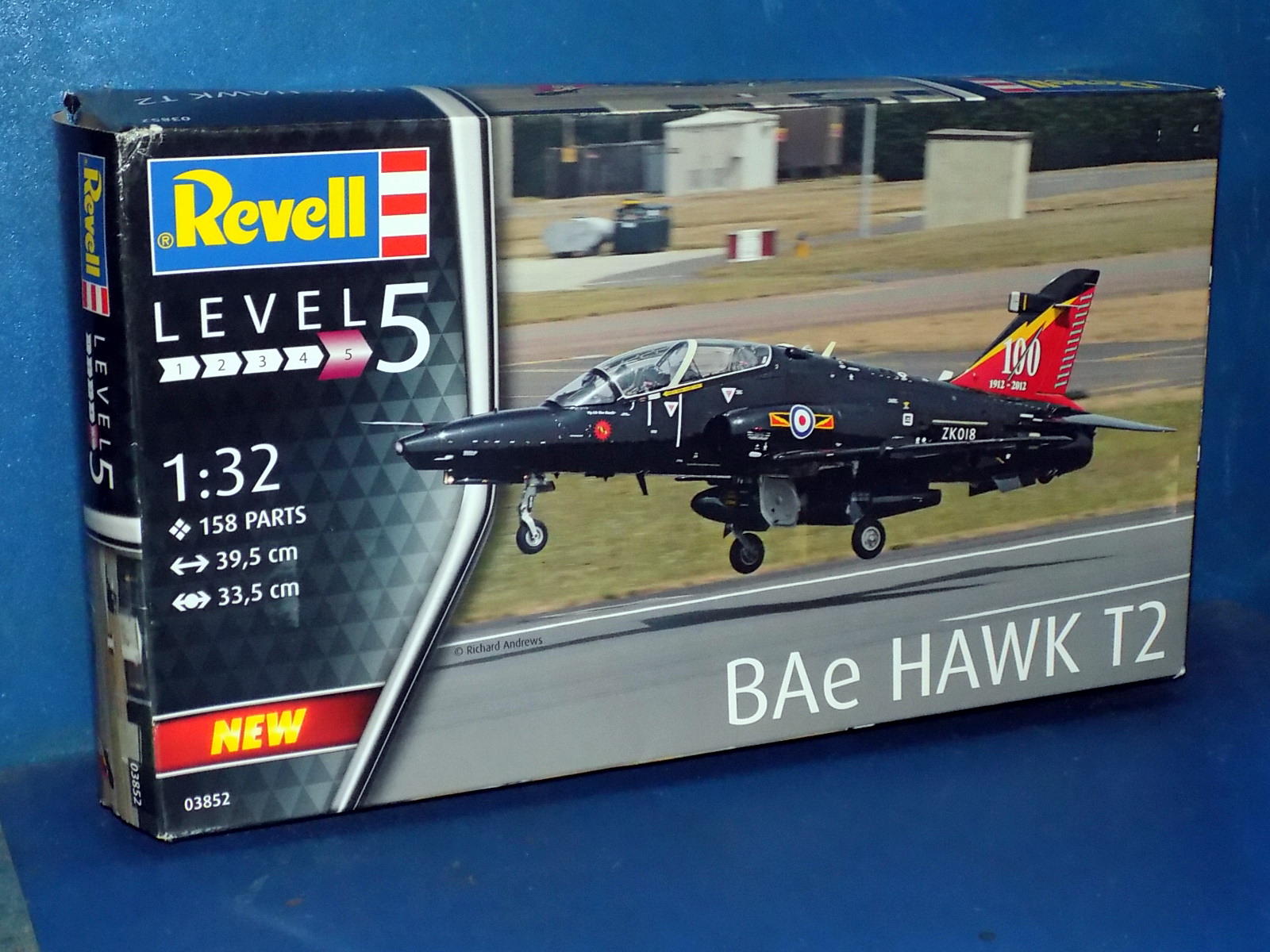 1/32 Revell - Bae Hawk T2