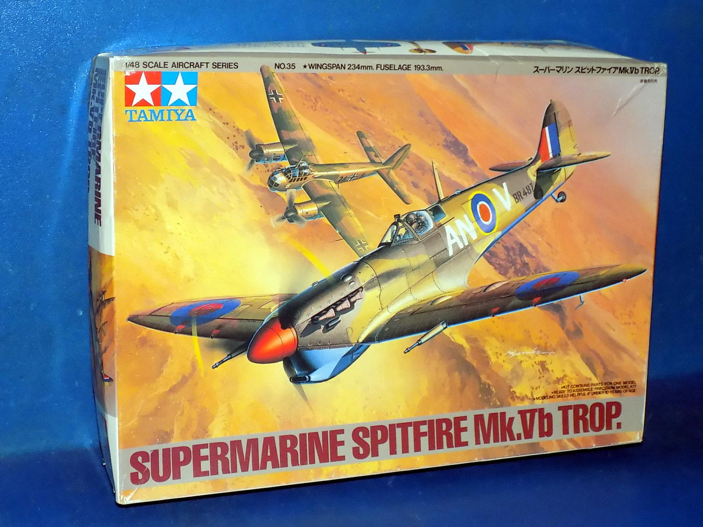 1/48 Tamiya - Spitfire Vb Trop (NO Decals)