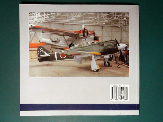  Wydawnictwo Militaria - Military in Detail 8: Mitsubishi Ki-46-III Denah / Kawasaki Ki-100