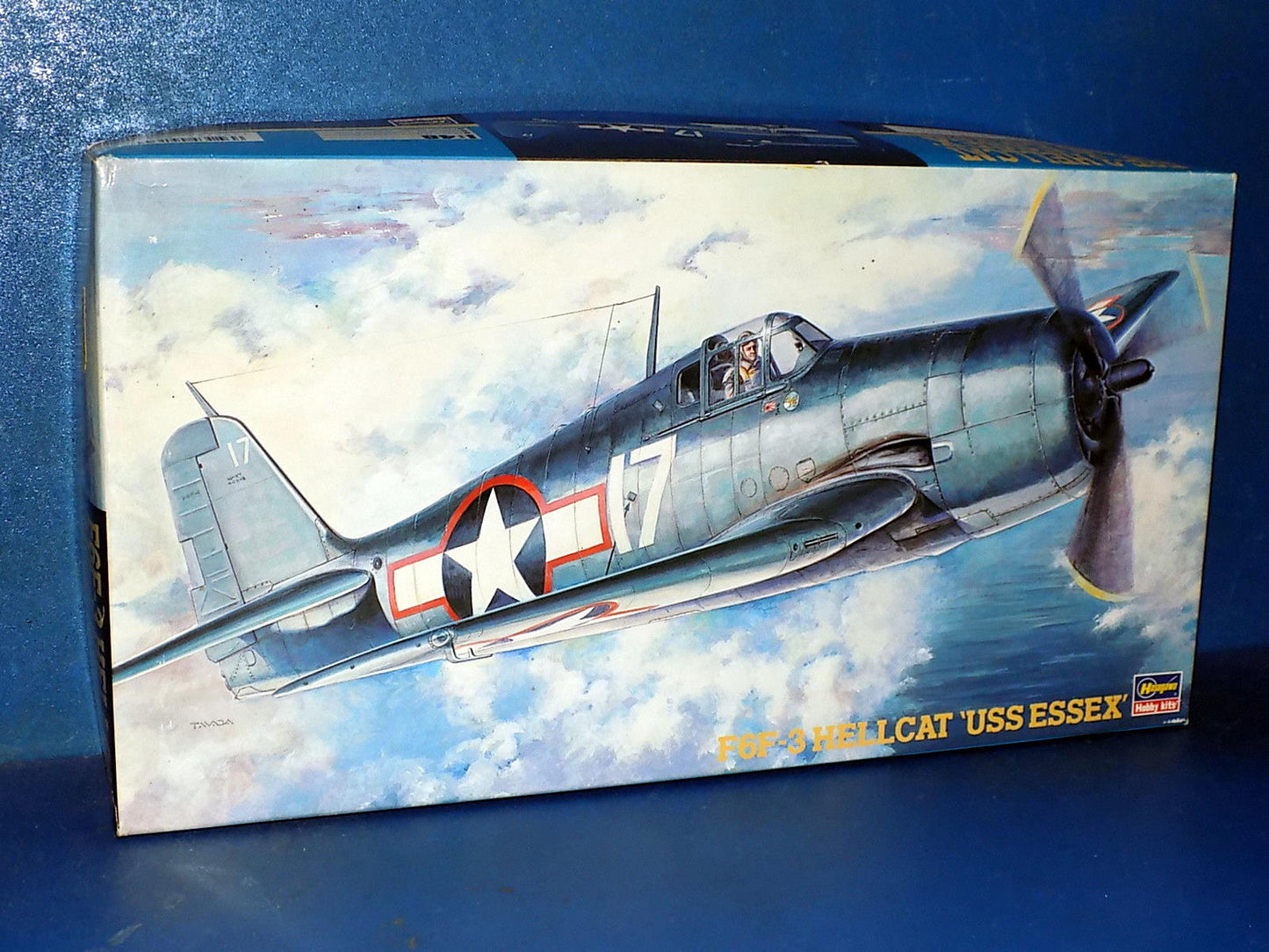 1/48 Hasegawa - F6F-3 Hellcat USS Essex