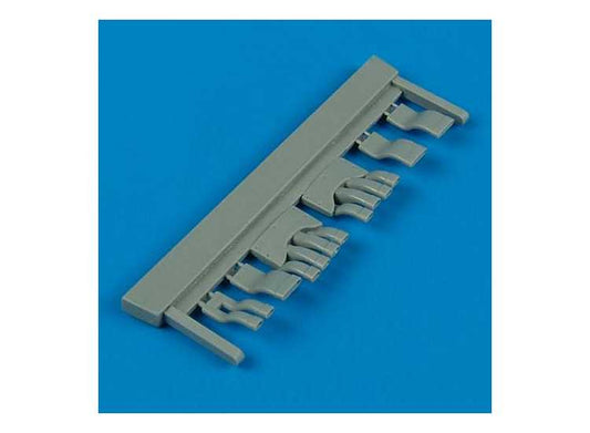 1/32 Quickboost - Nakajima Ki-84 exhaust (designed to be used with Hasegawa kits)