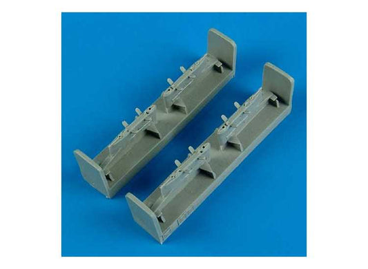 1/48 Quickboost - North-American T-28B/T-28D Trojan pylons (designed to be used with Roden kits)