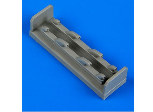1/48 Quickboost - Yakovlev Yak-1 exhaust (designed to be used with Accurate Miniatures and Eduard kits)