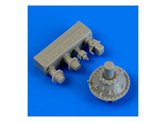 1/48 Quickboost - Vought F4U-5 Corsair correct engine redactor	 engine (designed to be used with Hobby Boss kits)
