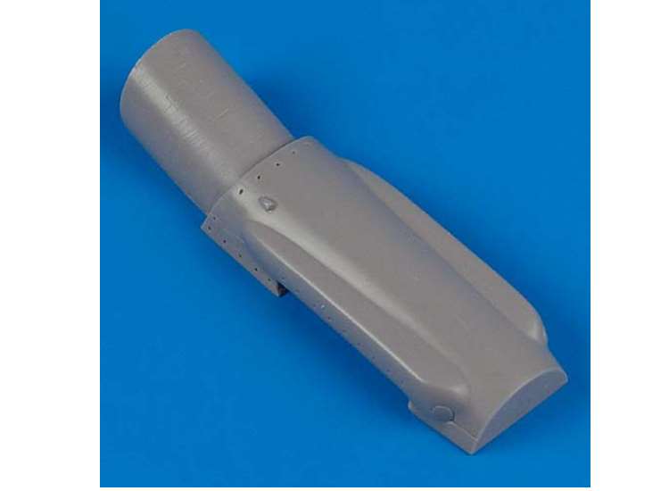 1/72 Quickboost - Supermarine Spitfire Mk.XIV engine cover (designed to be used with Fujimi kits)