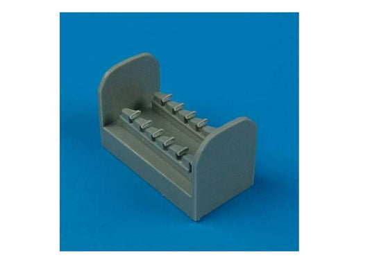 1/72 Quickboost - Supermarine Spitfire Mk.XIVC exhaust - fishtail (designed to be used with Academy kits)