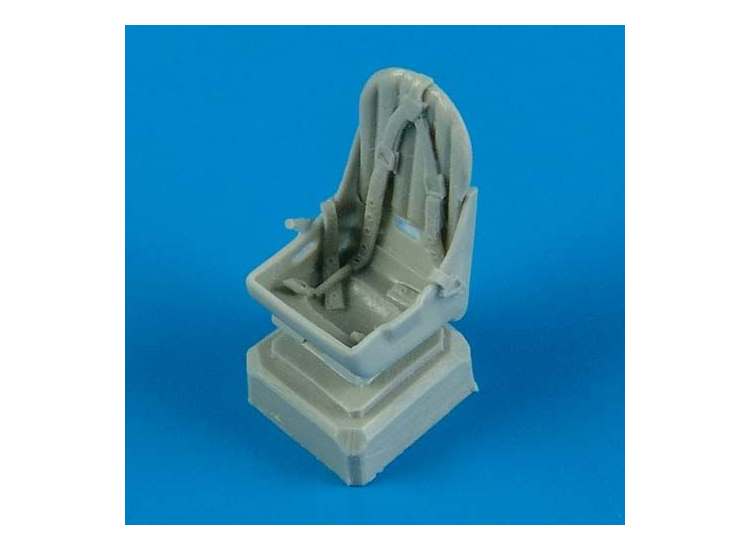1/72 Quickboost - Supermarine Spitfire Mk.I seat w/ safety belts (designed to be used with Airfix, AZ Model, Hasegawa, Revell and Tamiya kits)