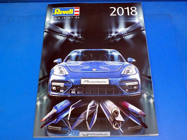 - Revell - 2018 Model Kit Catalogue
