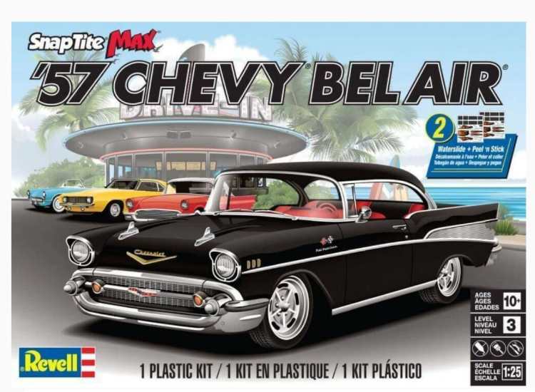1/25 Revell Monogram - 57 Chevy Bel Air SnapTite Model
