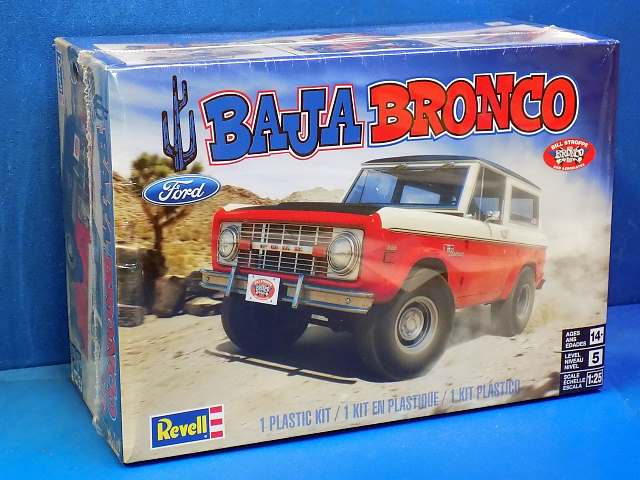 1/25 Revell Monogram - Baja Bronco