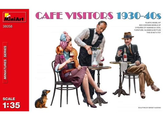 1/35 Miniart - Cafe Visitors 1930-40s