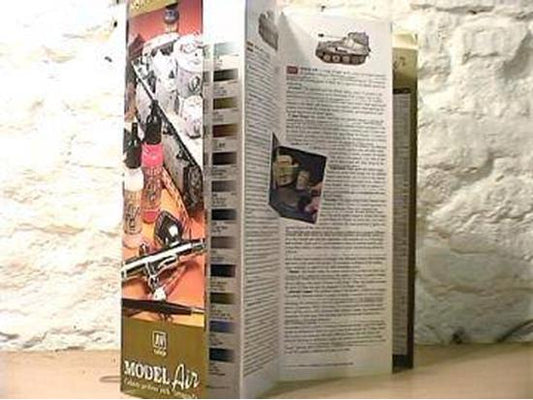 na Vallejo - Model Air - Colour Chart